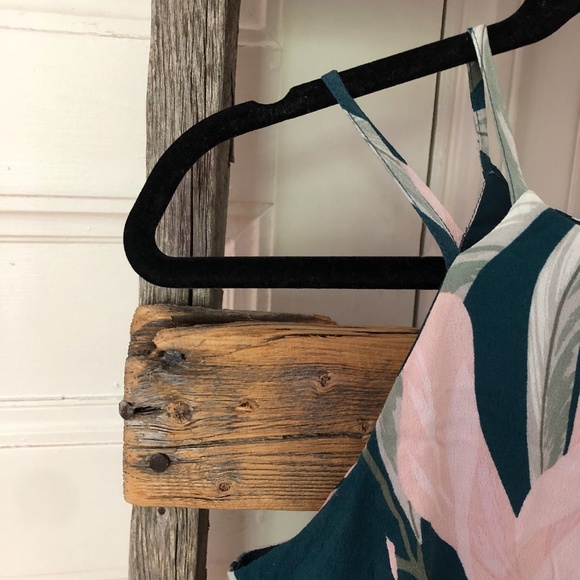 DYNAMITE Floral Halter Mini Dress - Picture 3 of 10